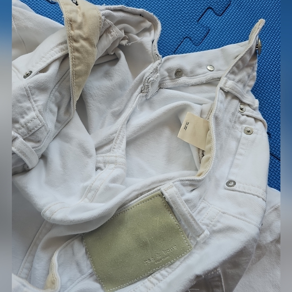 Rag Bone Maya High Rise Walking Raw Hem Denim Shorts Size 29 - Picture 8 of 8